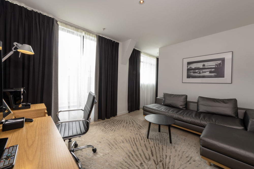 Junior Suite Junior Suite at Apex City of London Hotel