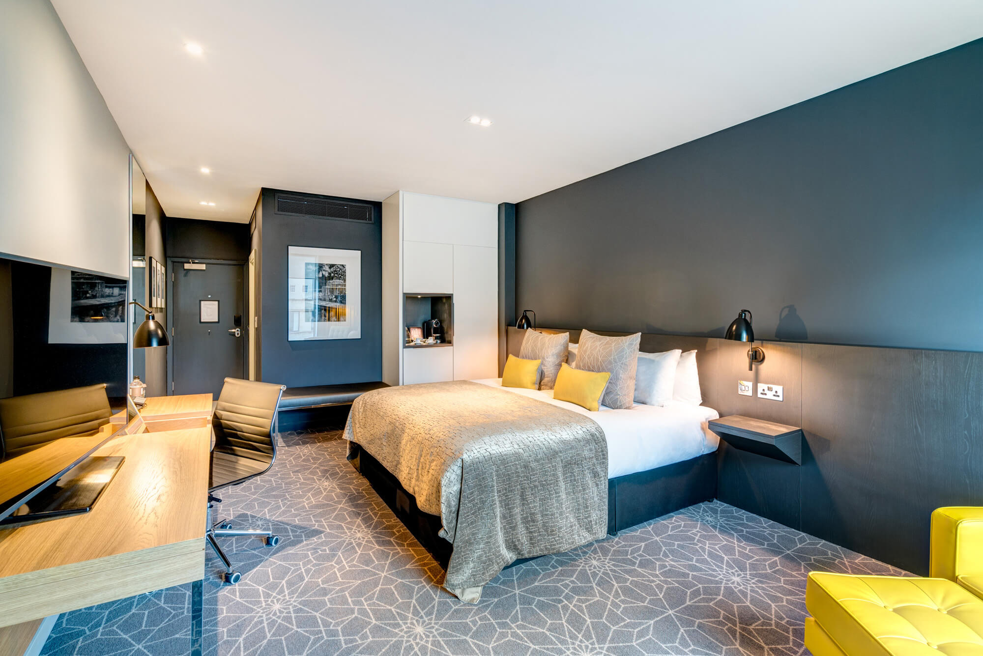 family hotel bath